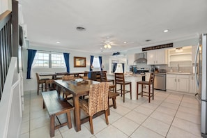 Open and spacious layout. Plenty of seating for meals.