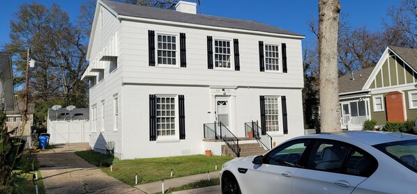 Private entrance to upstairs unit. Free on-property parking slab