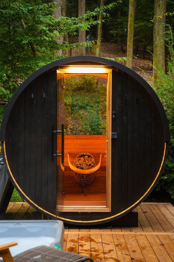 Outdoor steam sauna