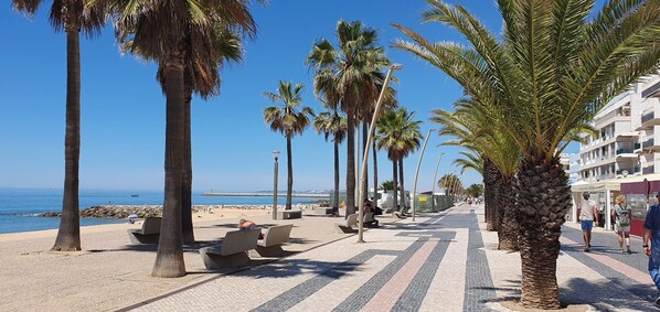 Strand