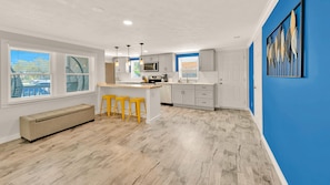 Open floor kitchen