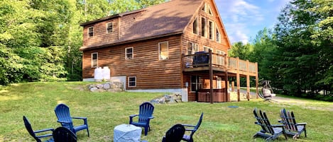 4br, 3ba mountain chalet