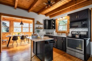 Want to prepare your meals? Cook away in this thoughtfully equipped and stocked kitchen. 