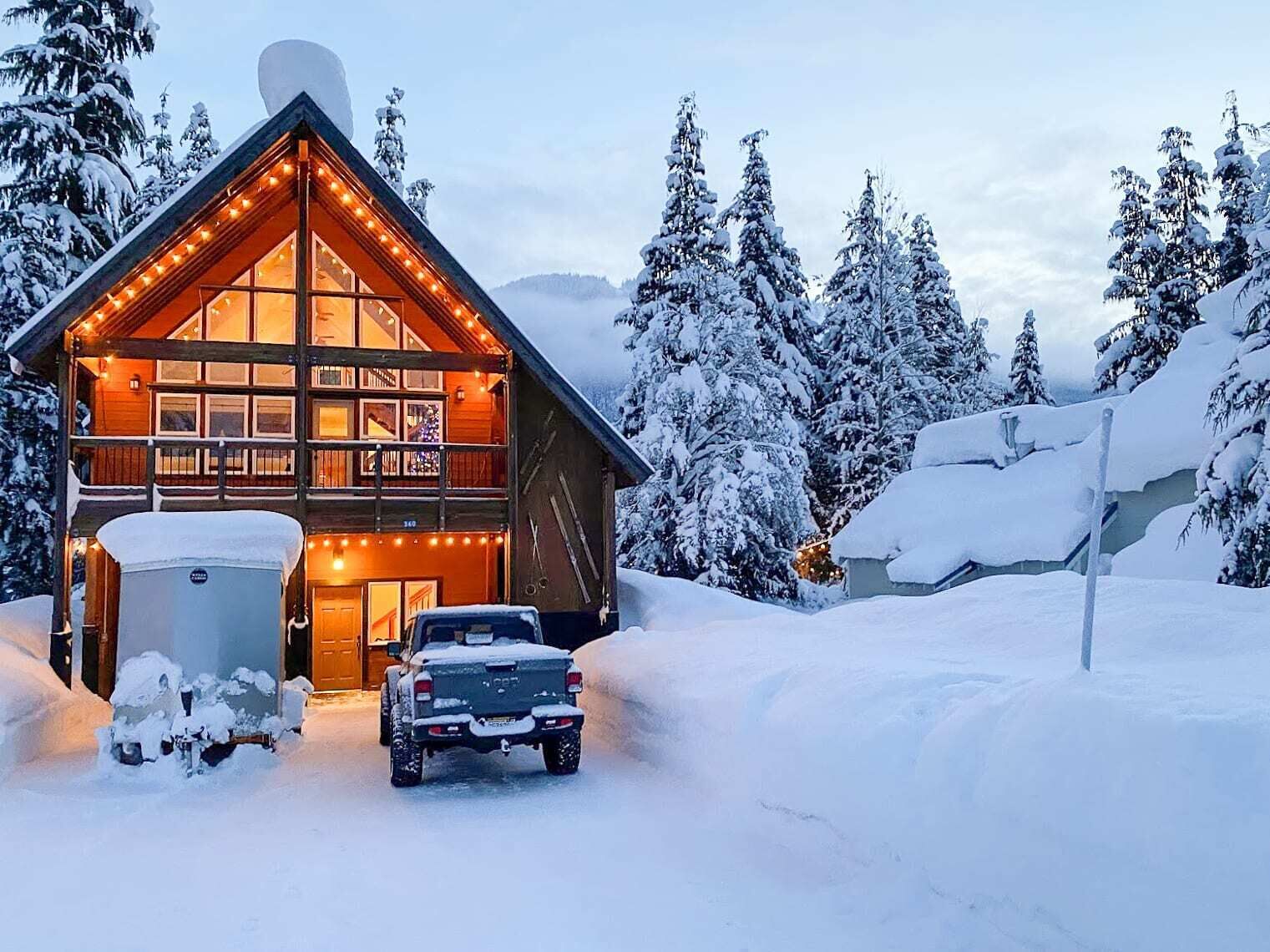 Feature: Skiing, Sledding, Snoqualmie Summit East Feature: Skiing, Sledding, Snoqualmie Summit East