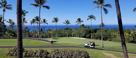 Kona Coast Golf Course, 17th green