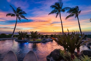 Sunset view of the ocean from the Halii Kai Ocean Club.