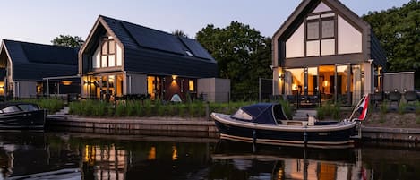 Extérieur maison de vacances [été]