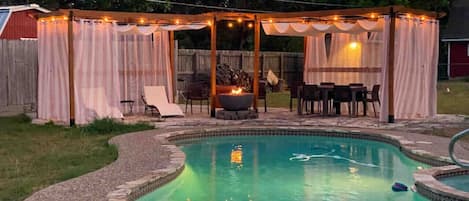 Amazing pool with pergolas, retractable roof and curtains