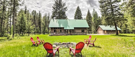 Bigfork Vacation Rental | 3BR | 2BA | 1,967 Sq Ft | 1 Step Required to Access