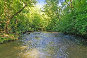 Hemptown Creek