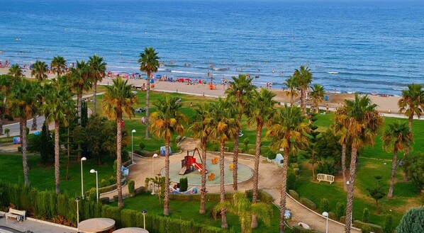 Strand
