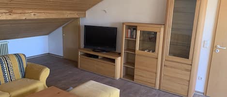 Ferienwohnung Käppeler, 67qm, 2 Schlafzimmer, Dachterrasse, max. 2 Erwachsene u. 2 Kinder-5