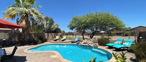 Oasis in the Desert! Spacious patio with a private, heated pool. 