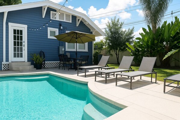 Heated Pool with Spa