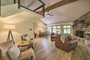Great Room | 1st Floor | Smart TV | Deck Access | Free WiFi | Gas Fireplace