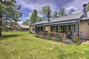 Exterior | Covered Deck | Gas Grill Not Available