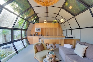Private kitchenette