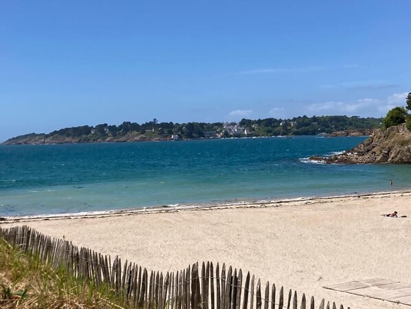 La plage de Kerfany les Pins