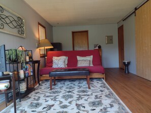 2nd Living Area