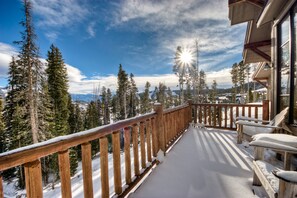 The views from the deck are unbeatable | Exterior