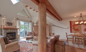 The open concept living area is perfect for having guests | Main Level