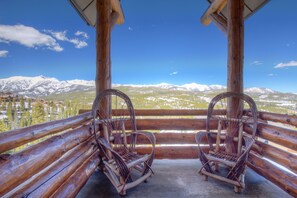 Have a seat | Exterior
