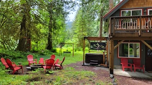 Front View with Hot Tub, Fire Pit and Chair Lift Swing