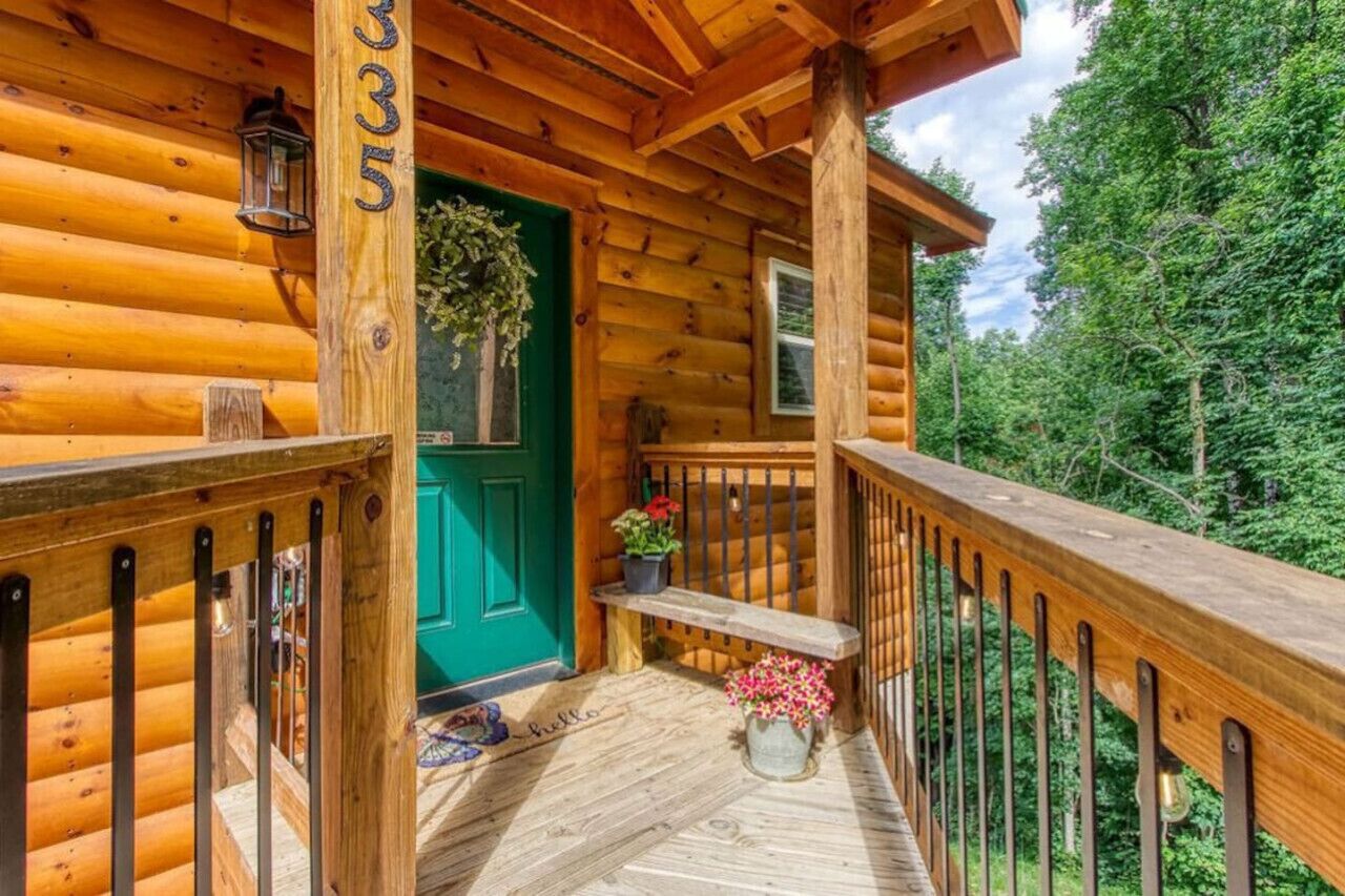 Secluded Forest Log Cabin w. Fire pit, Hot tub, and Game Secluded Forest Log Cabin w. Fire pit, Hot tub, and Game