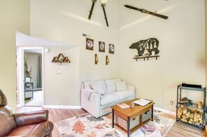 Living Room | Board Games | Full Sleeper Sofa