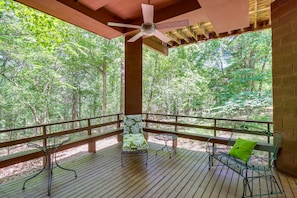 Deck | Gas Grill | Wooded Views | Walk to Marina