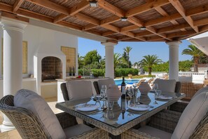 Outdoor dining area