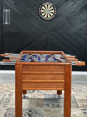 Gameroom w/dart wall and foozeball table!