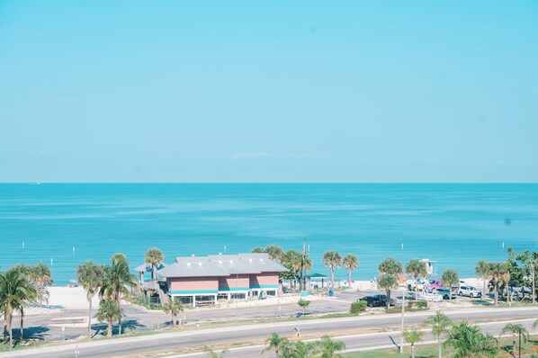 Bonita Beach photo from our gulf facing lanai.