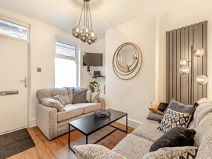 Living room | Egon House - St Andrews Cottages, Lincoln