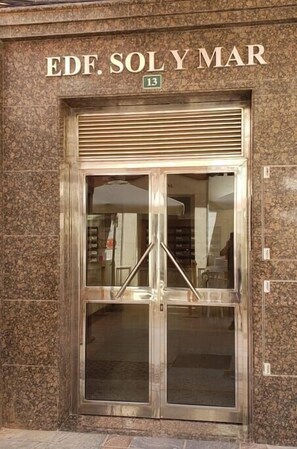 Building's Entrance