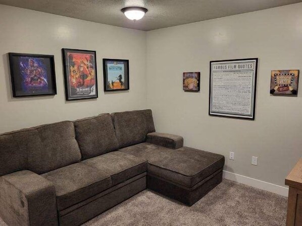 TV Room (1)