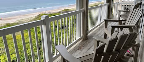 private oceanfront deck