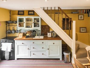 Kitchen area | The Stable - Bellcroft, Clyffe Pypard