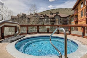 Copper One has an fantastic hot tub right outside