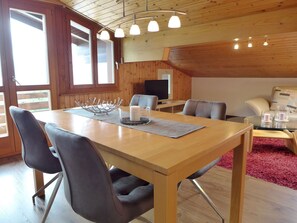 Table, Furniture, Property, Window, Chair, Wood, Interior Design, Living Room, Floor, Flooring