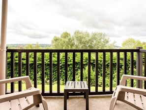 Cloud, Sky, Furniture, Green, Plant, Nature, Botany, Tree, Wood, Architecture