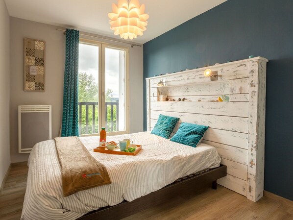 Property, Furniture, Window, Comfort, Azure, Wood, Textile, Shade, Interior Design, Cabinetry