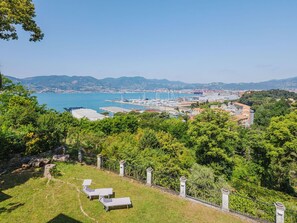 Cielo, Acqua, Pianta, Proprietà, Montagna, Paesaggio Naturale, Albero, Vegetazione, Lotto, Biome