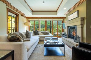 Living Room - Summer