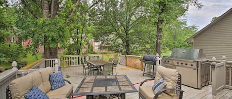 Hot Springs Vacation Rental | 4BR | 2.5BA | 2,700 Sq Ft | 2-Step Entry