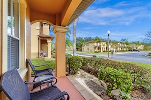 1104-calabria-avenue--davenport--fl-33897---05.jpg