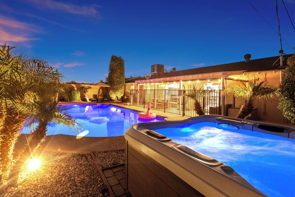 Pool