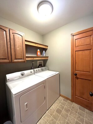 The laundry room 