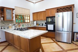 Casa A Kitchen