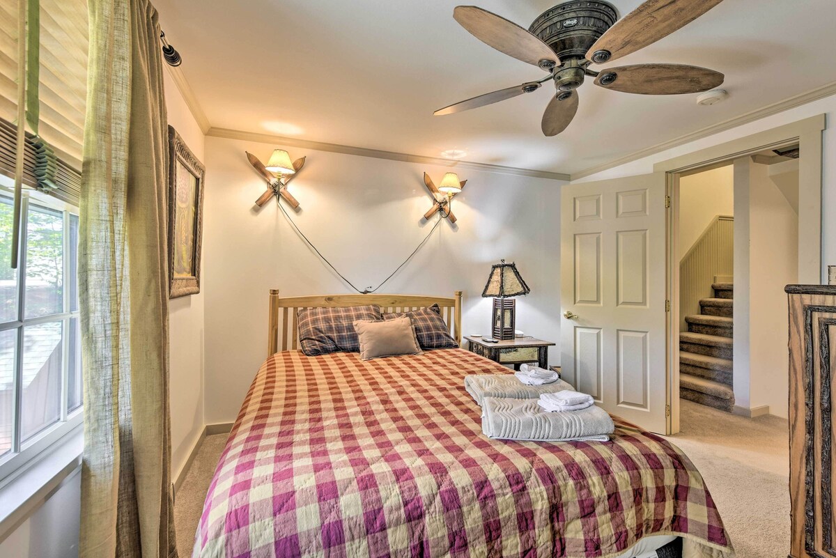 Townhome: Walk to Mirror Lake & Main Street!
